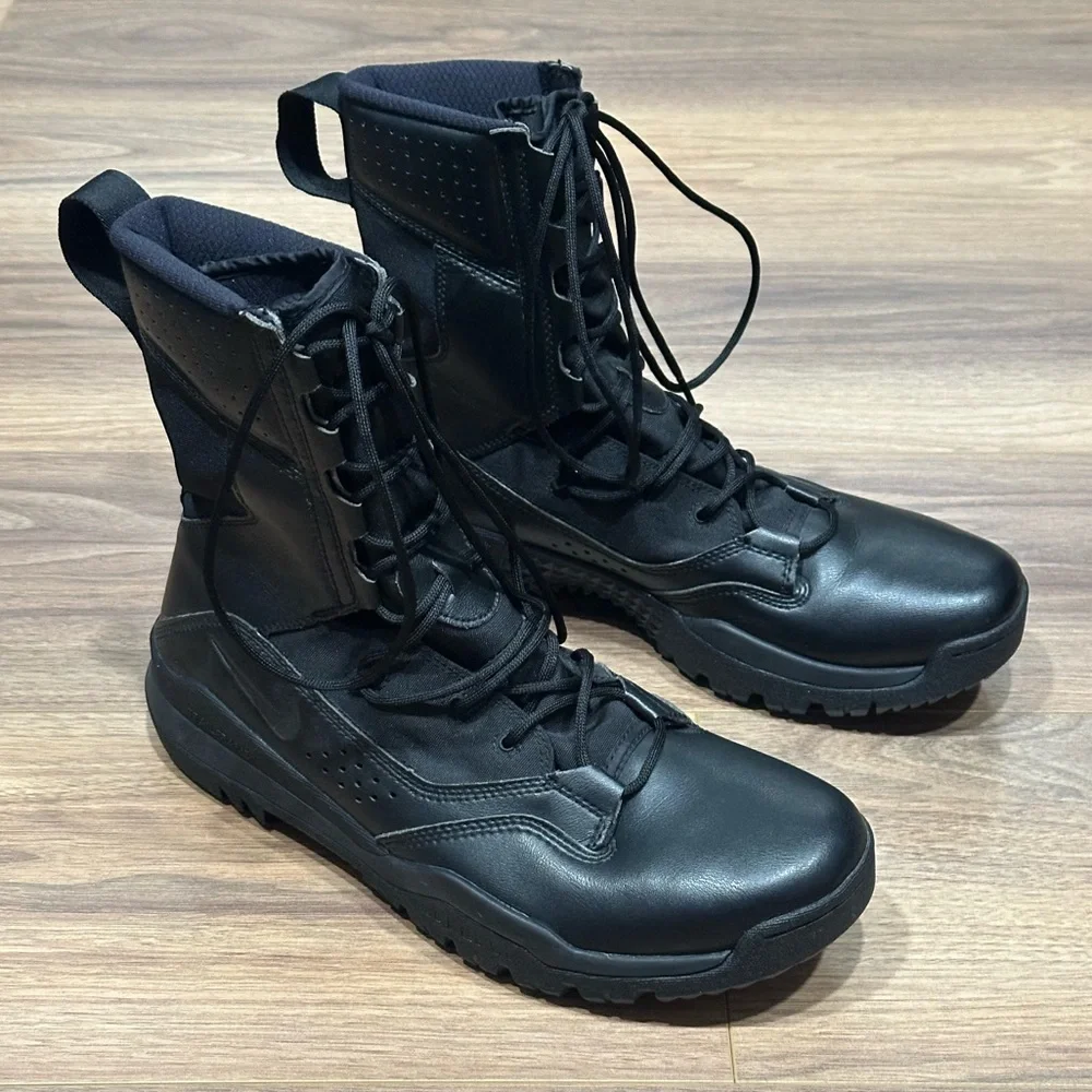 Nike SFB Field 2 8